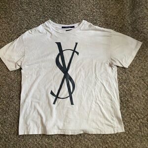 Stylish White T-Shirt with Black Logo